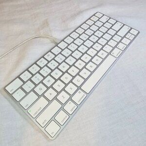 Apple Magic Rechargeable Bluetooth Wireless Keyboard A1644